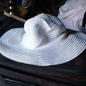 Elegant White Sun Hat